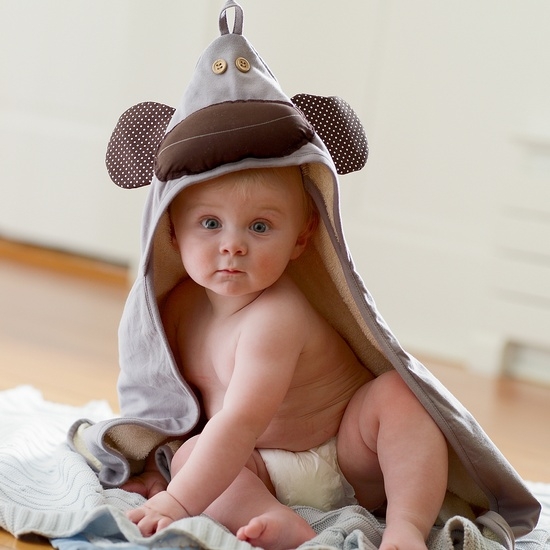 Accappatoio a triangolo con cappuccio - 3 Sprouts - immagine 3