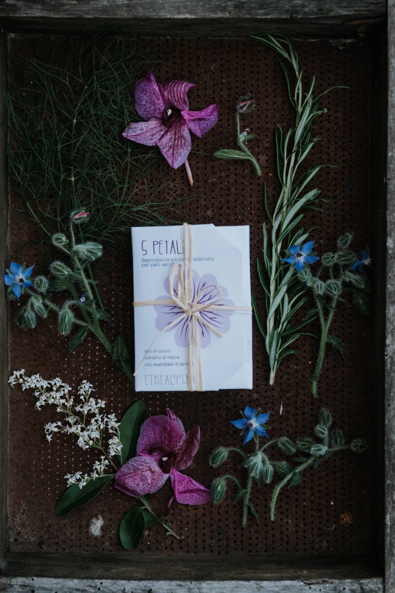 5 Petali Bagno e doccia - Ethical Grace - immagine 2