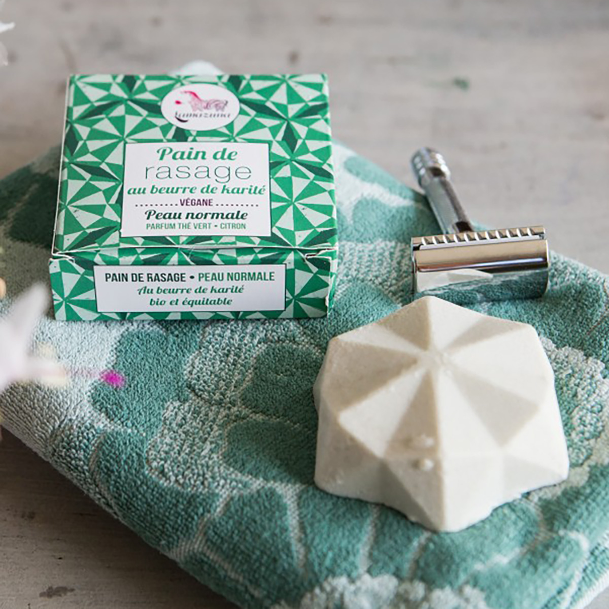 Crema da barba solida - pelli normali - Lamazuna - immagine 2