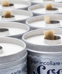 colla con pennellino